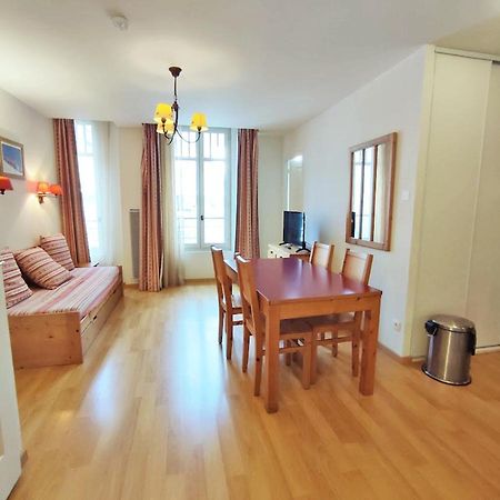 Evasion, T3, Centre Luchon, Wifi, Casier A Skis, Ascenseur, 6 Personnes Bagnères-de-Luchon Kültér fotó